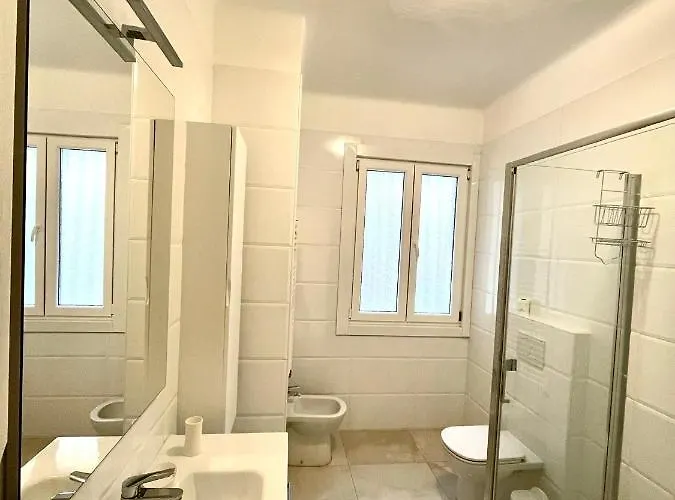 Lungo Il Canale - Via Trento - 6 Persone Trieste